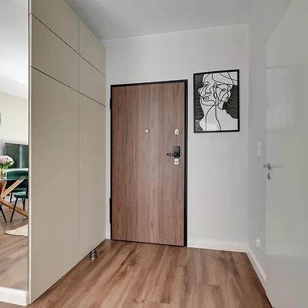Scala 60ca Center & By Lion Apartament *