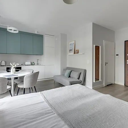 Scala Center & By Lion Διαμέρισμα Γκντανσκ