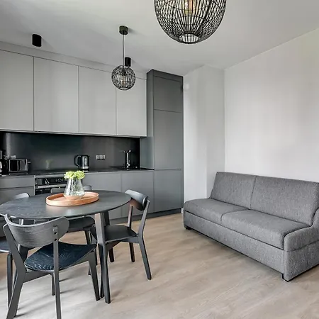 Scala Center & By Lion Apartment *