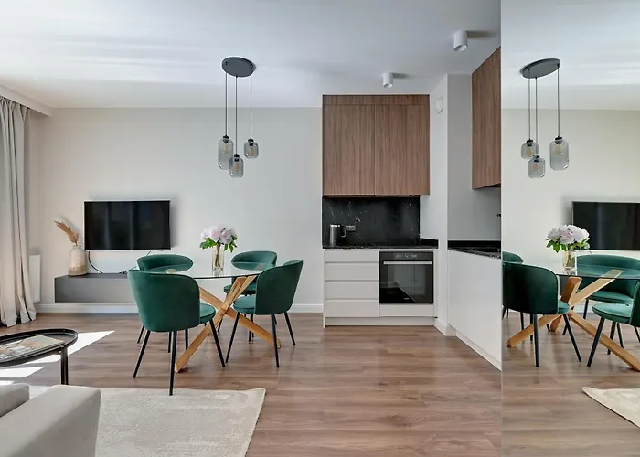 Scala Center & By Lion *