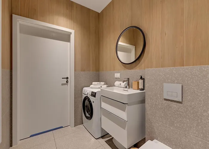 Scala Center & By Lion Apartament