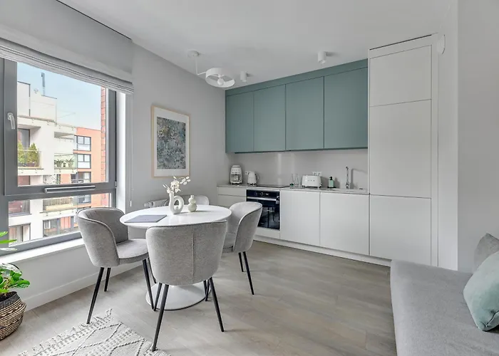 Scala Center & By Lion Apartament *