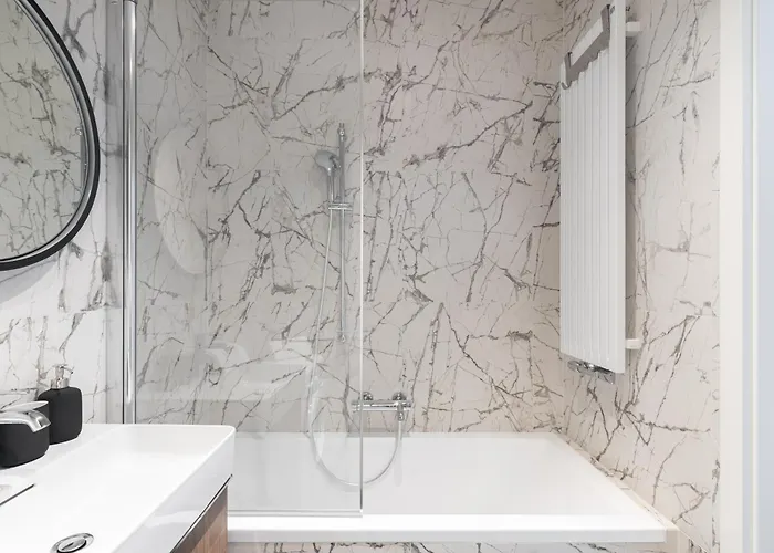 Scala Center & By Lion Daire *