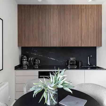 Scala Center & By Lion *