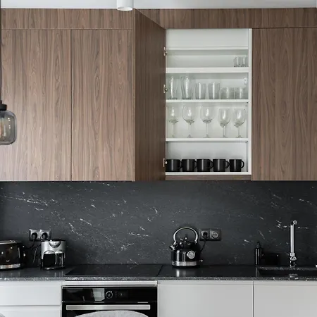 Scala Center & By Lion アパート